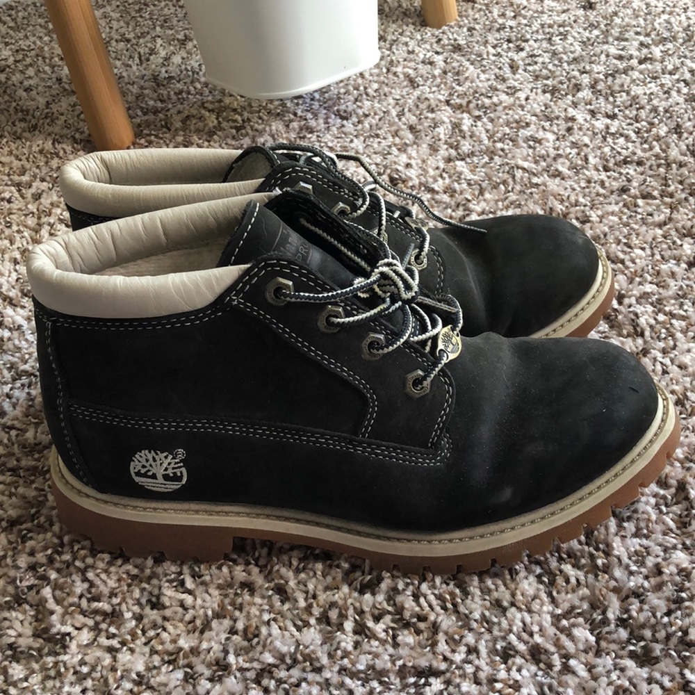 Timberland Black Leather Ankle Boots w/ White Trim